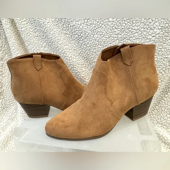 Western Ankle Old Navy Suede Boots Old Navy Shoes Old Navy - Main Image